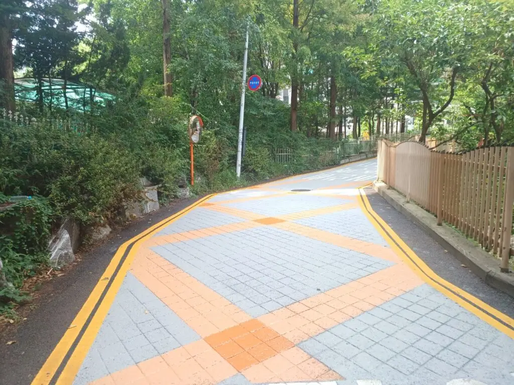 4 1. 용인특례시 수지구 심곡초 인근 보행자 우선도로 조성